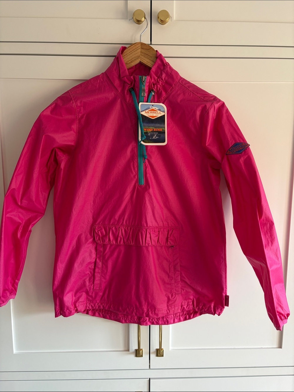 Merrell Origins Wind Rush Wind breaker Bright Pink Jacket Pullover Size XS